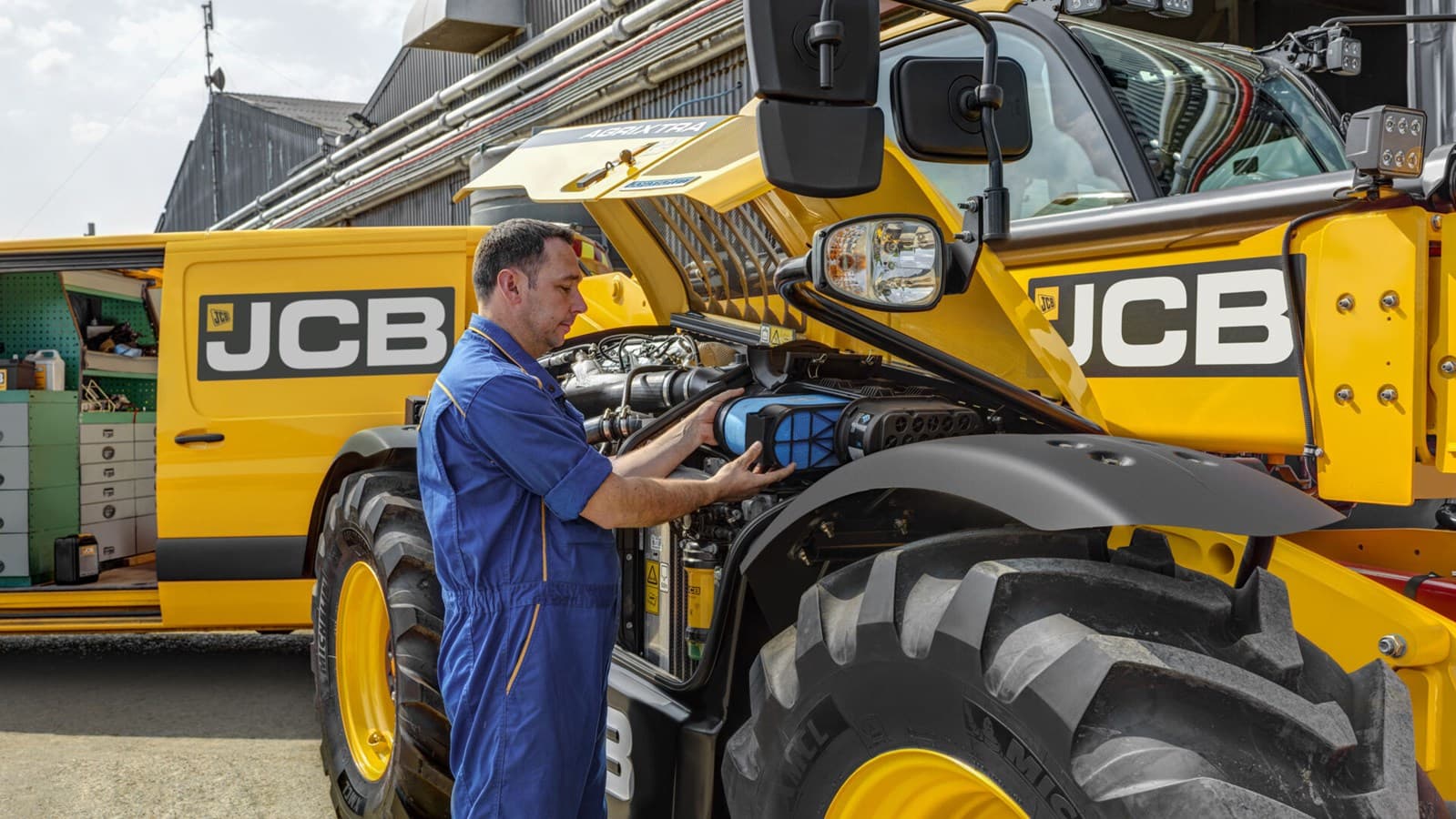 Каталог оригинальных запчастей JCB для спецтехники в Санкт-Петербурге