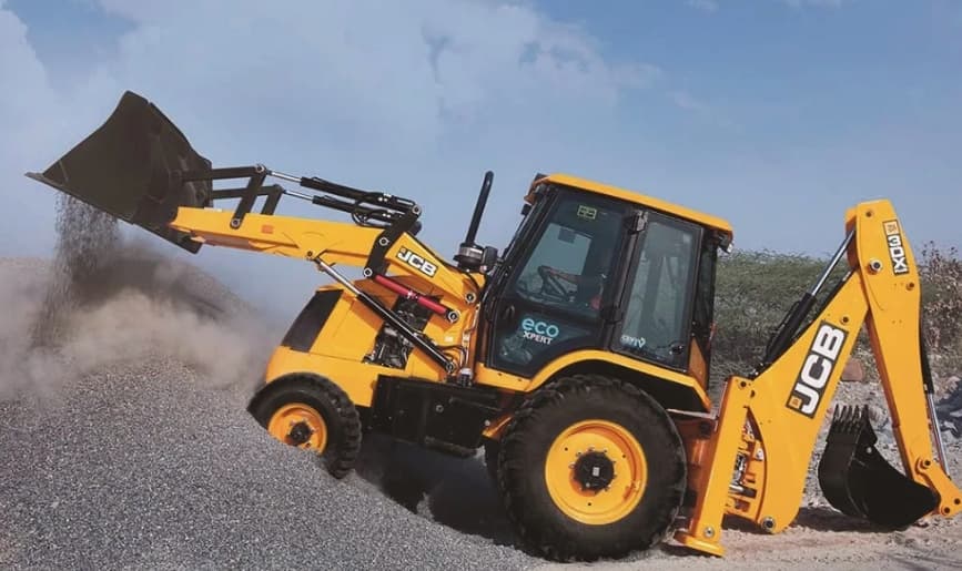 Плюсы и минусы покупки стройтехники б/у