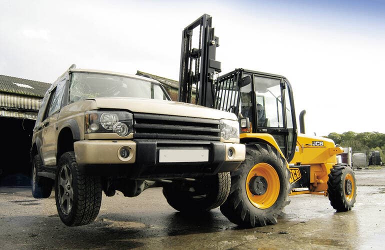 Вилочный погрузчик повышенной проходимости JCB RTFL 930